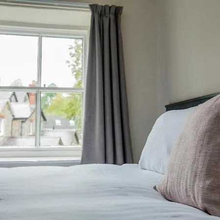 بيت ريفي Craven Heifer *