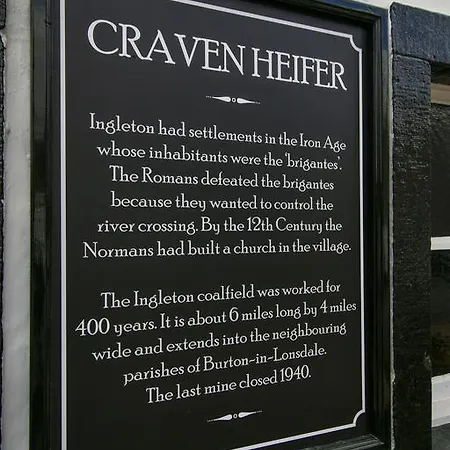 Craven Heifer 여관 *